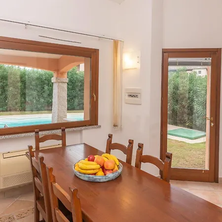 Rei Sun Five With Private Pool فيلة